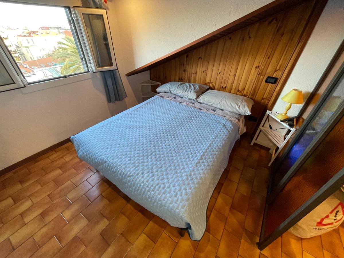 Casa Vacanze Nido Al Mare Сан Ремо Екстериор снимка